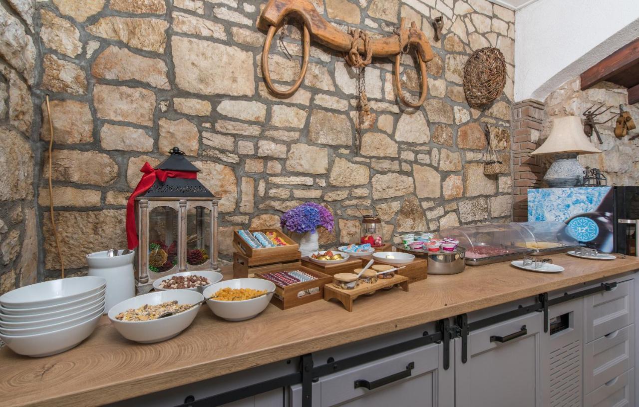 Bed & Breakfast Daniela Veleniki Bagian luar foto