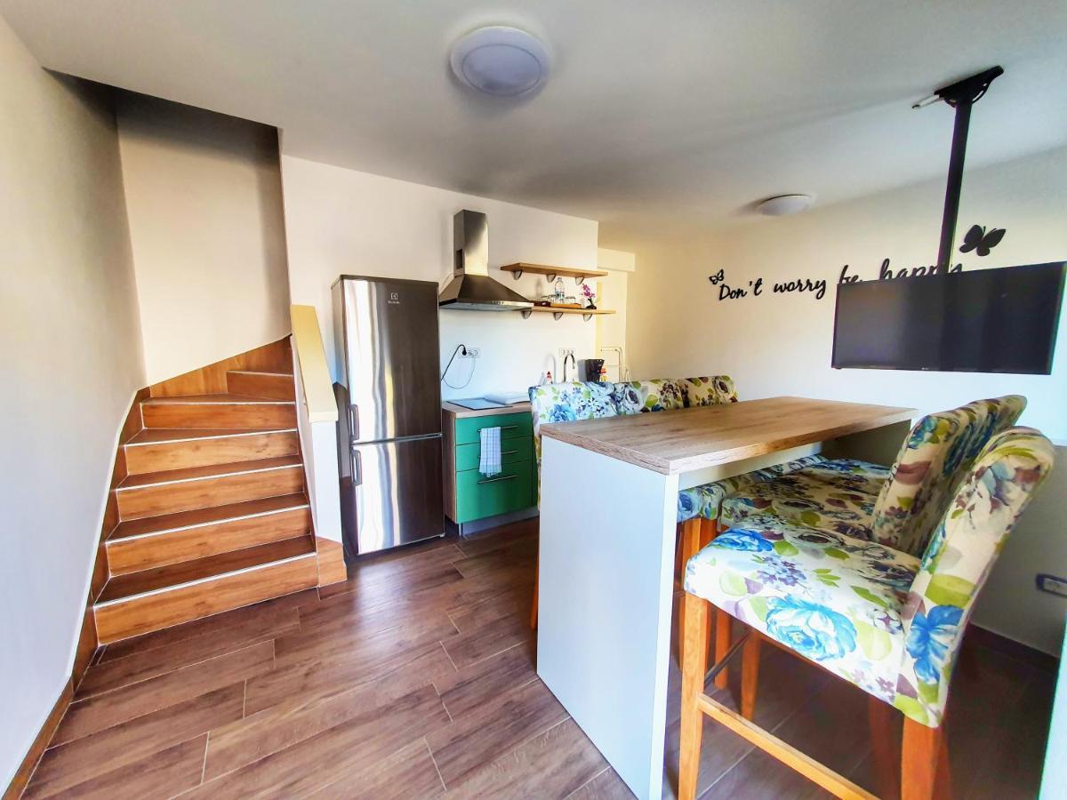 Bed & Breakfast Daniela Veleniki Bagian luar foto