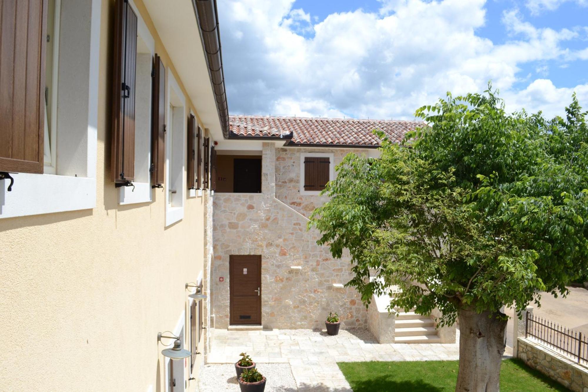 Bed & Breakfast Daniela Veleniki Ruang foto