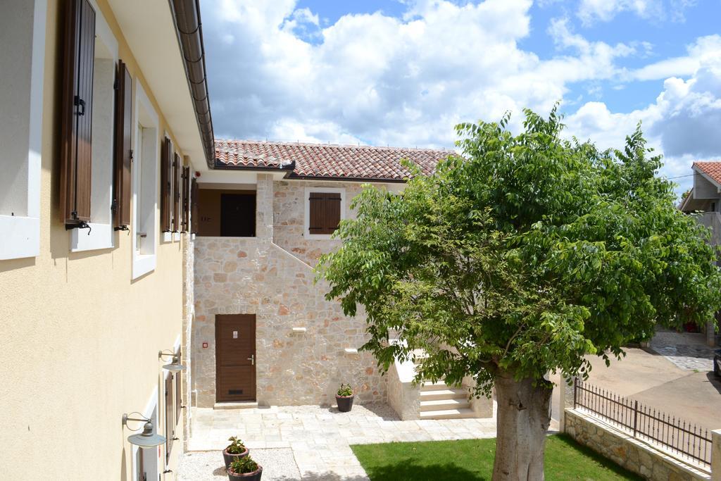 Bed & Breakfast Daniela Veleniki Bagian luar foto