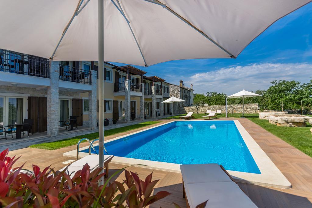 Bed & Breakfast Daniela Veleniki Bagian luar foto