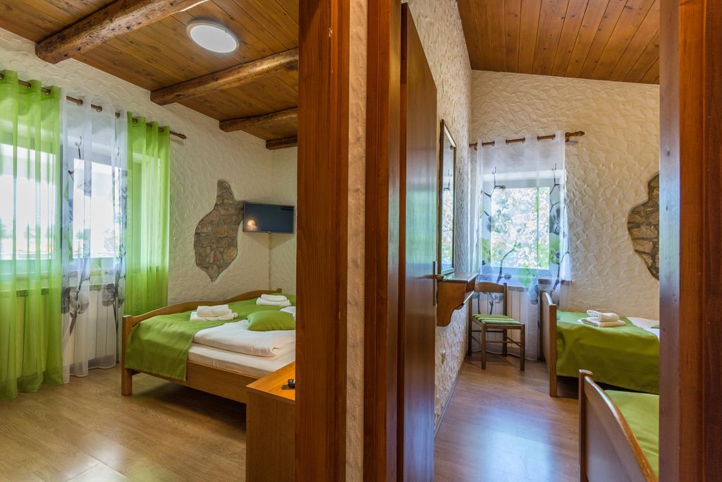 Bed & Breakfast Daniela Veleniki Bagian luar foto