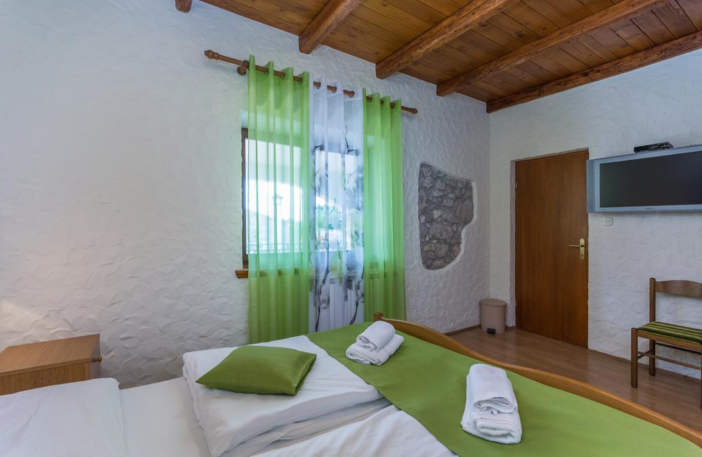 Bed & Breakfast Daniela Veleniki Bagian luar foto
