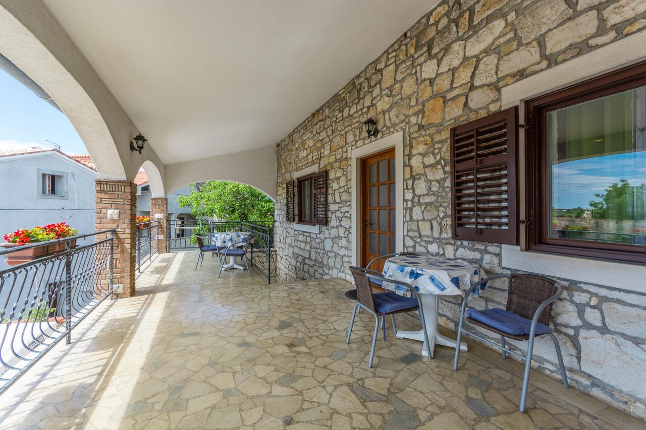 Bed & Breakfast Daniela Veleniki Bagian luar foto