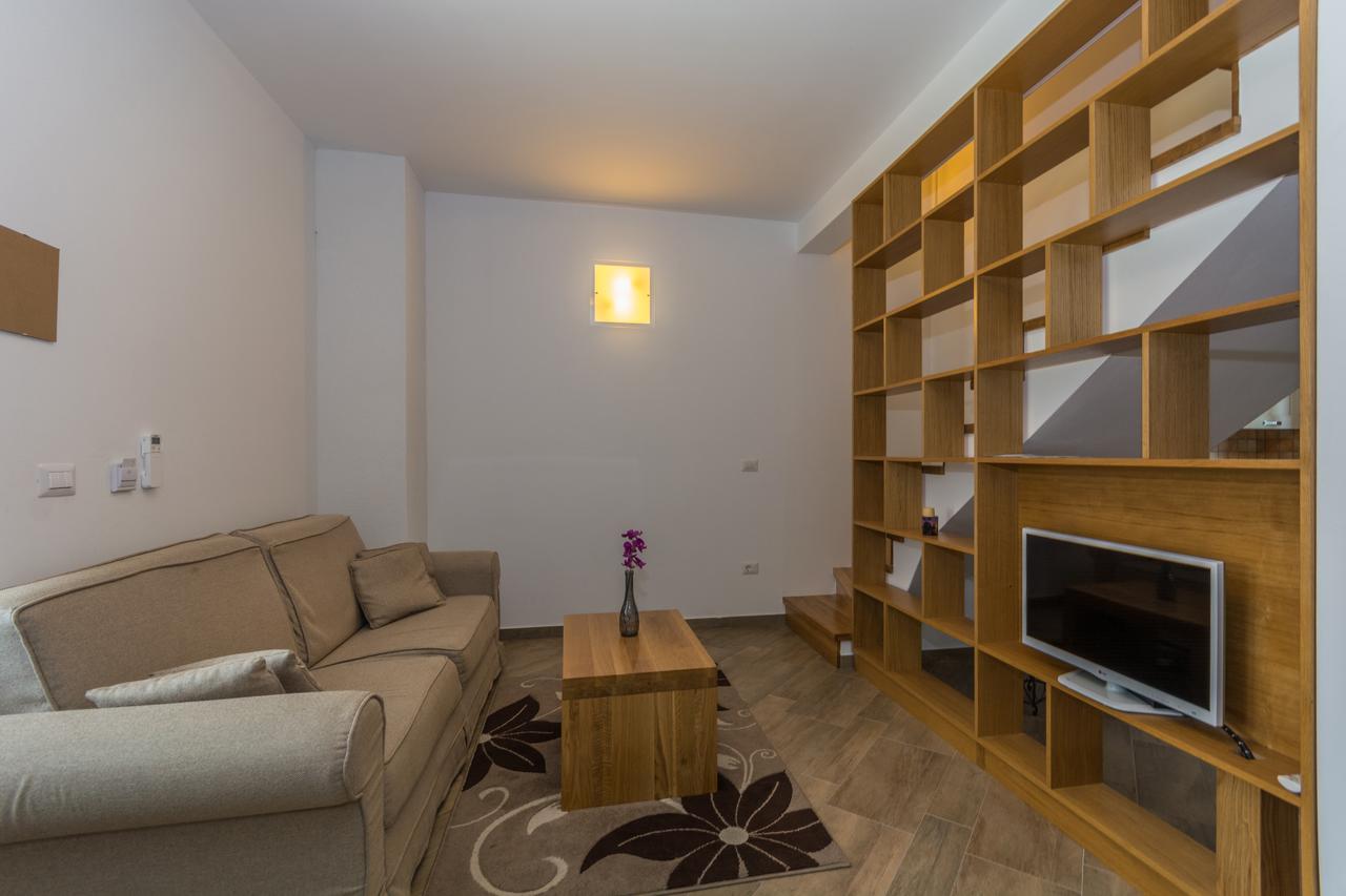 Bed & Breakfast Daniela Veleniki Bagian luar foto